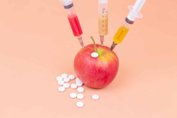 Quels sont les traitements médicaux et les interventions chirurgicales pour effacer les rides ?